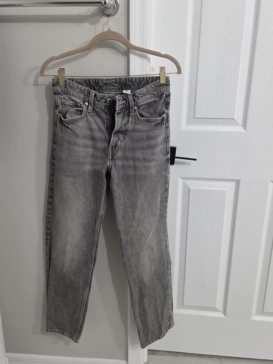 H&M Women's High-Rise Washed Grey Straight Jeans - Picture 3 of 7